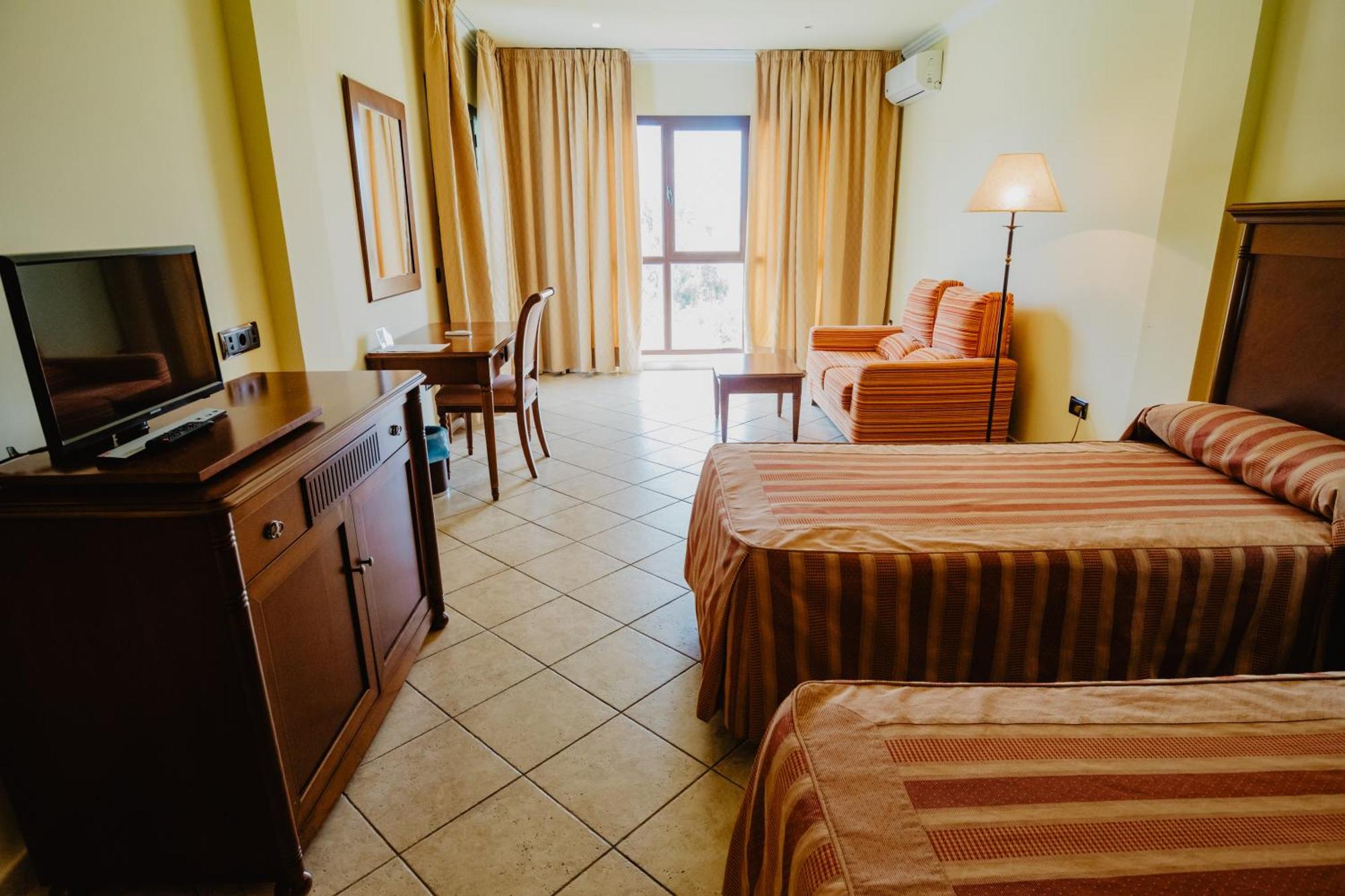Hotel Hacienda Don Manuel Granja de Torrehermosa Zewnętrze zdjęcie